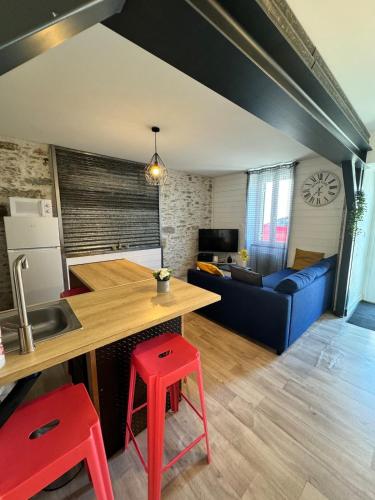 Appart 50M2 - 2 Chambres - Centre-Gare-Mer Plage à pied