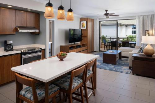 Kuchyň nebo kuchyňský kout v ubytování The Westin Nanea Ocean Villas, Ka'anapali