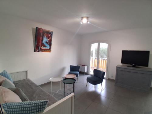 Studio ST CYR SUR MER