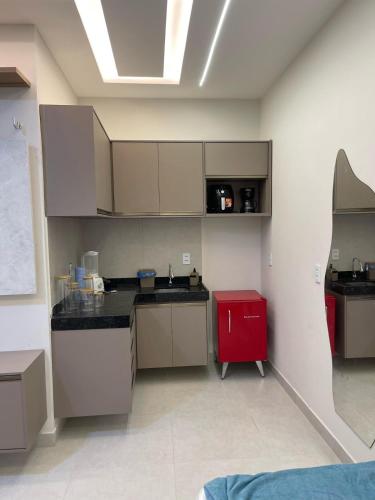 Η κουζίνα ή μικρή κουζίνα στο Flat - Residencial Ibiapaba Camocim