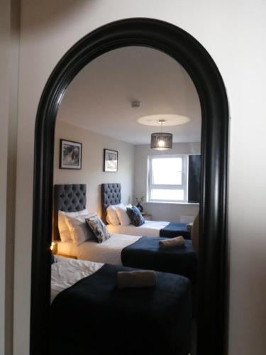 2 Bed 2 Bath Apartment Close to City Ctre Sleeps 5 -Free Parking photo 30