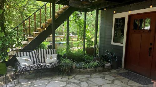 Zahrada ubytování Cedar Oaks Inn LLC
