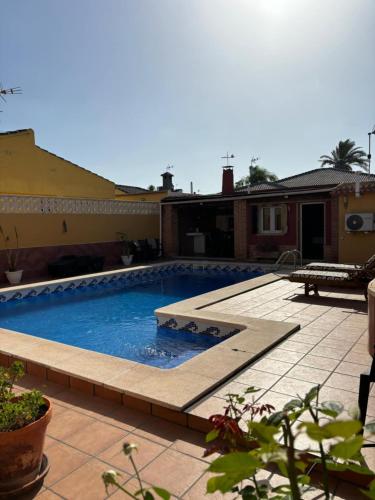 House Los Balcones