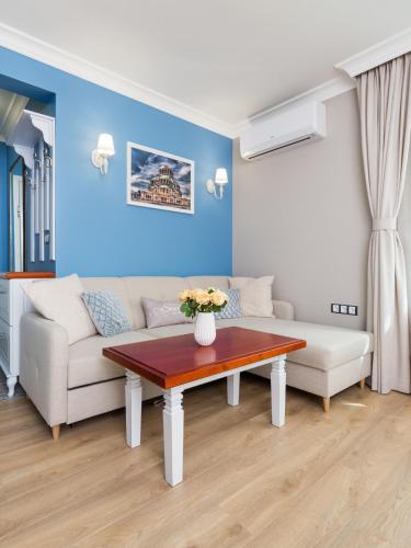 Casa Dolce far niente , in Blue, PARKING