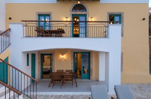 Ban công/sân hiên tại Villa Mylos