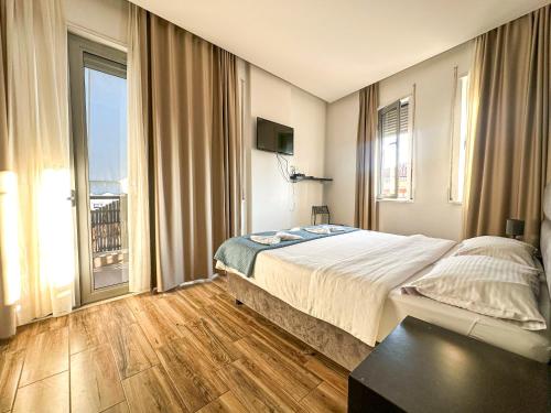 Old Bazaar Central Rooms