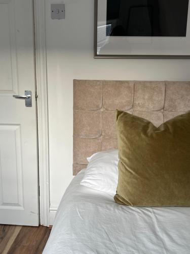 2025 Award Winner Liverpool Ivy House - 4 Bedrooms photo 6