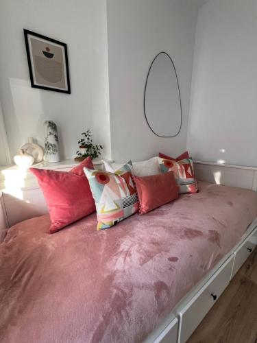 2025 Award Winner Liverpool Peach House - 4 Bedrooms photo 12