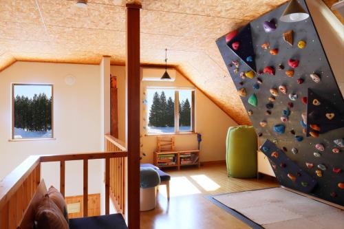 Ronin Lodge