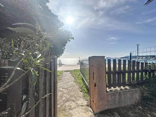 Appartement T3 avec jardin, accès direct plage - FR-1-770-43