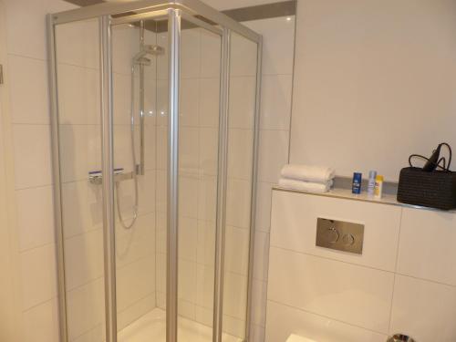 Un baño de Aparthotel C'est la vie