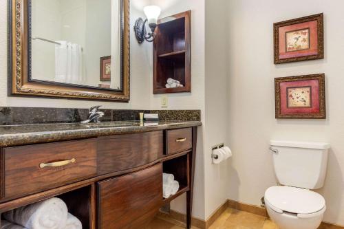 Bagno di Clarion Pointe Sulphur Springs