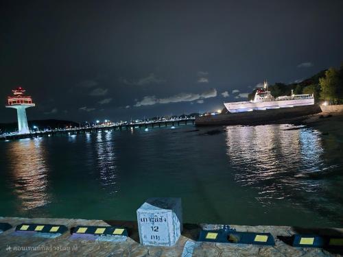 Φυσικό τοπίο κοντά σε αυτό το δωμάτιο σε οικογενειακή κατοικία