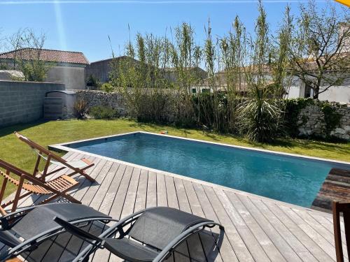 Photo de la galerie de l'établissement Fabuleuse maison architecte 10 pers piscine Sainte Marie de Ré, à Sainte-Marie de Ré