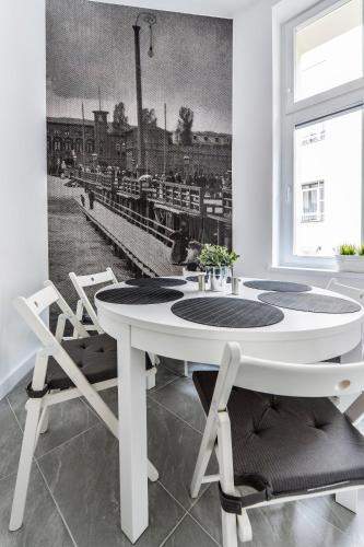 Mieszkanie przy deptaku Sopot by OneApartments