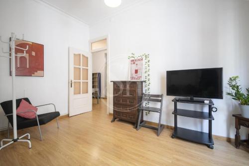 Apartment for 4 in Poble Sec Barcelona