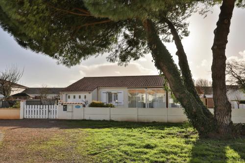 Galeriebild der Unterkunft Le pin parasol côte vendéenne in Longeville-sur-Mer