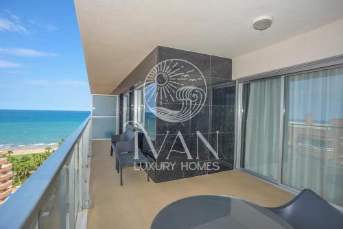 Casa Simion Ivan Luxury Homes 10ªPlta Norte 1ªLinea