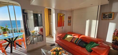 Photo de la galerie de l'établissement T2 vue mer imprenable, à Six-Fours-les-Plages