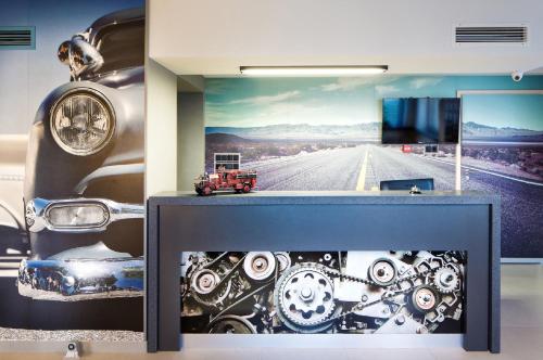 Automobil Hotelにあるテレビまたはエンターテインメントセンター