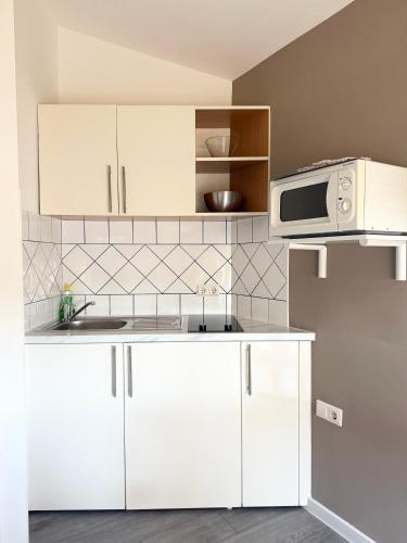 Dapur atau dapur kecil di Apartments Antic