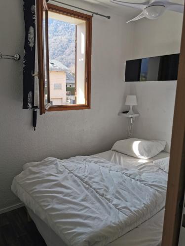 Photo de la galerie de l'établissement bagneres de luchon appartement, à Luchon