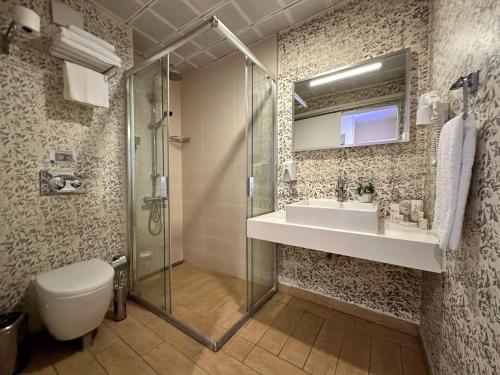 Koupelna v ubytování Tempo Hotel 4Levent
