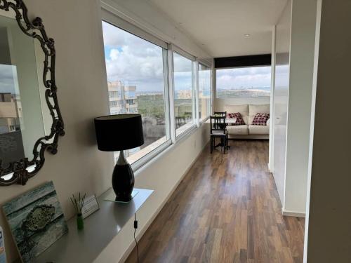 Spacious Apartment in Valencia with Sea View - 160 sqm photo 5