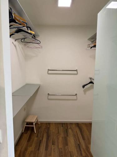 Spacious Apartment in Valencia with Sea View - 160 sqm photo 11