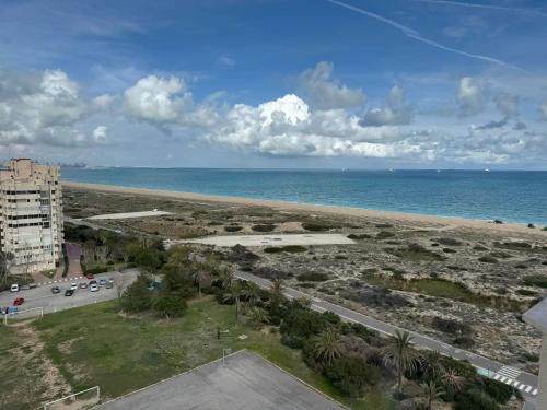 Spacious Apartment in Valencia with Sea View - 160 sqm photo 33