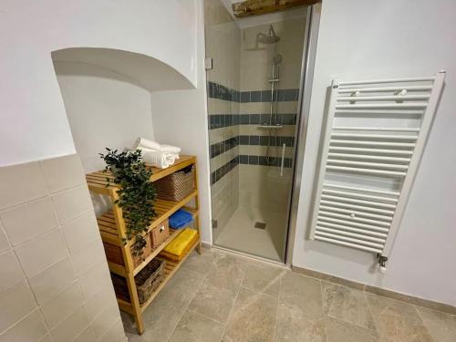 Koupelna v ubytování Ca la Neus - Casa per 8 persones al poble de Mura