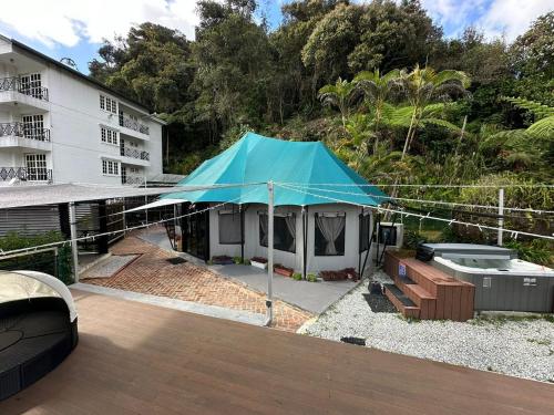 Private Glamping Tent and Jacuzzi in Brinchang