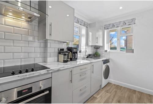 Gallery image of Cozy house with garden in Polegate