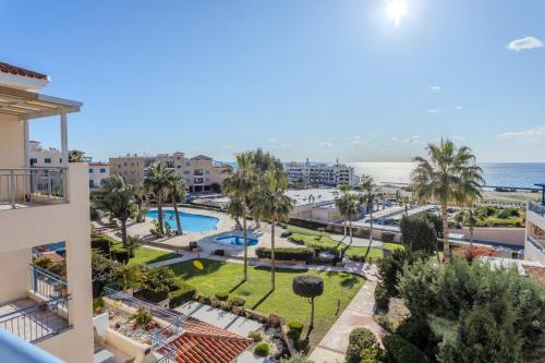 H&O Sunset Gold Residence