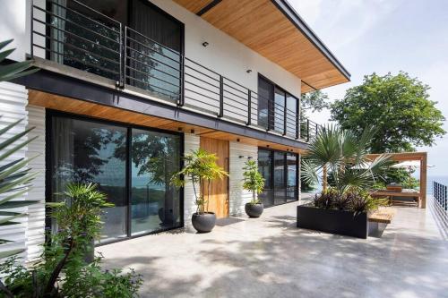 ヴィラが所在する建物