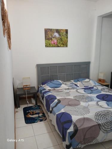 Postel nebo postele na pokoji v ubytování Eclat du soleil levant