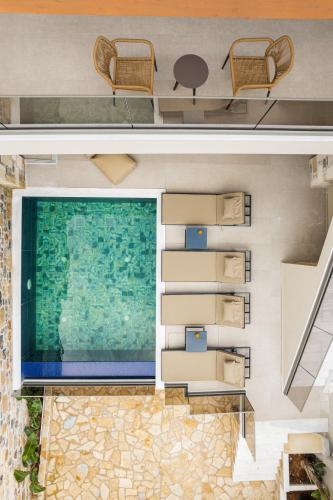Villa Nicole - Private Pool & Rooftop Jacuzzi
