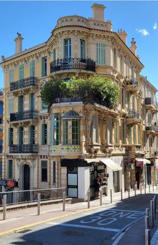 stay-cannes- 1 Bedroom beach & congress apartment