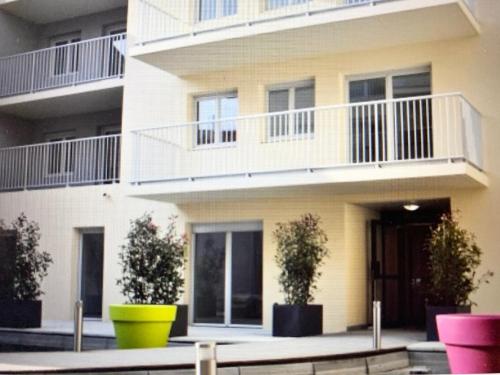 'L'Élégant' Studio Centre, Parking privé, Clim, Terrasse