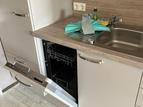 Η κουζίνα ή μικρή κουζίνα στο Apartment Dangaster Oase , Danksteder Str 11