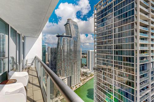 Iconic Views photo 29
