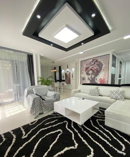 Résidence Linum - 2 Chambres - 2 salons - salle de gym - ABIDJAN COCODY GOLF