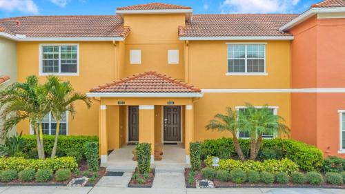 Wonderful 4 bed Family Home with Private Pool photo 31