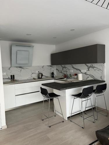 Photo de la galerie de l'établissement Appartement cosy à 1 min du Parc des Expositions d 'Angers, à Écouflant