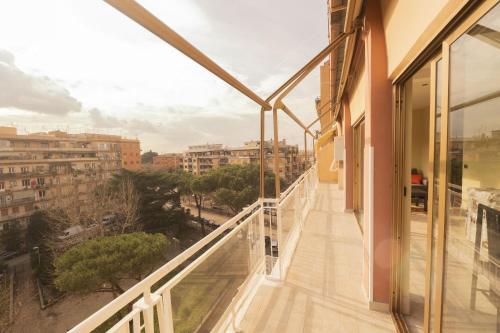 Spacious and Bright 3BR Family Apartment