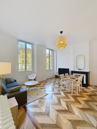 Gordes Centre-Historique téléphérique