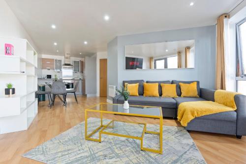 Stylish City Centre Apartment- 3 Beds photo 7