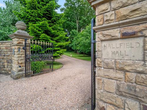 Φωτογραφία από το άλμπουμ του Hallfield Hall σε Alfreton