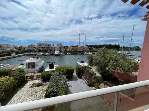 DOUCEUR DU RIVAGE - 6pers - Clim - Parking - Wifi - Ile des marinas - au bord de l'eau - Histoire de Clés photo 7