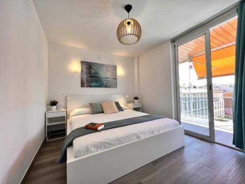 MARITIM Azzure Family Lateral Sea View WiFi